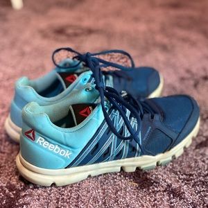Reebok Yourflex Trainette 8.0 Womens athletic blue